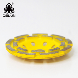 DELUN 4 1/2 Inch Diamond Concrete Grinding Wheel for Preparing And Cleaning Hard Surfaces by Removing Mastic