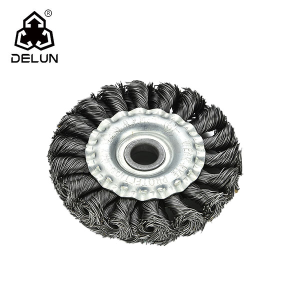 Wire-wheel-brush-for-angle-grinder