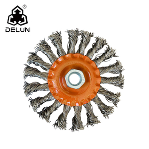 DELUN Knotted Welding Preparation Flat Cup Wire Wheel Cup Brush International Standard