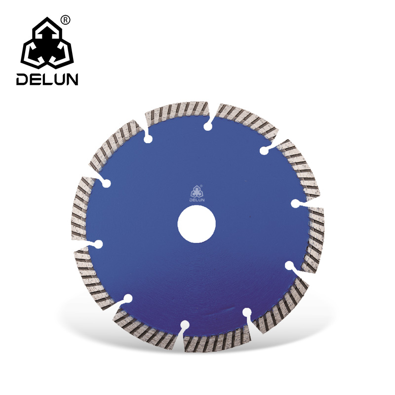 How To Distinguish Between Dry And Wet Saw Blade?