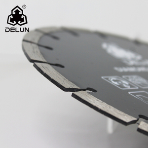 DELUN Pro Porcelain Saw Blade 4-1/2" Hard Tile Cutting Tool with Thin Kerf Cutting Edge & 7/8" - 20mm 