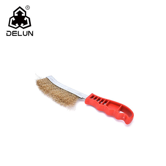 Wood-handle-brush-and-plastic-handle-brush