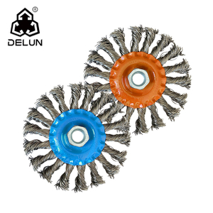 DELUN Recommended Goods Knotted Steel Welding Wire Brush in The USA Market